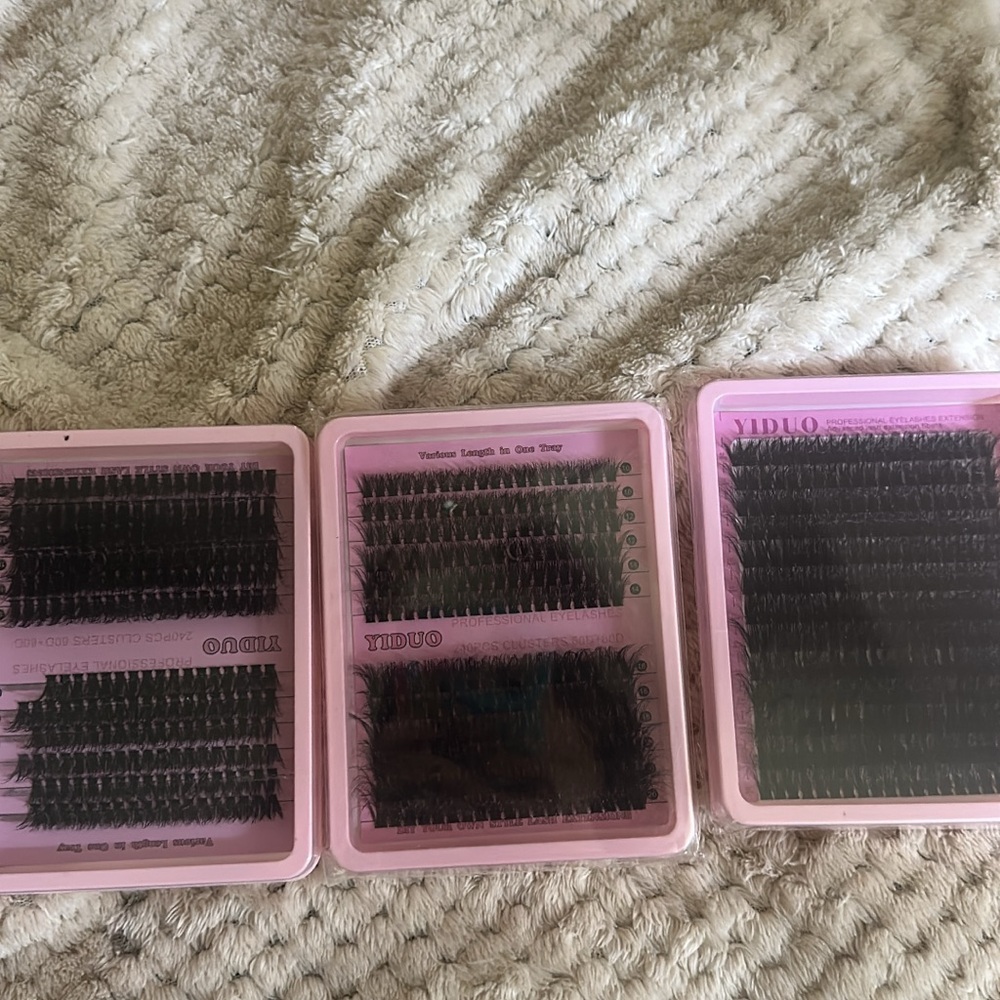 YIDUO Eyelash Extensions in Pink Tray